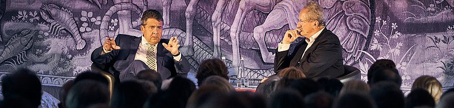 Foto Sigmar Gabriel und Chistian Ude im Gespräch