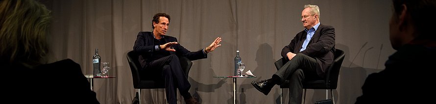 Christian Ude im Gespräch mit Julian Nida-Rümelin Foto Christian Ude im Gespräch mit Julian Nida-Rümelin