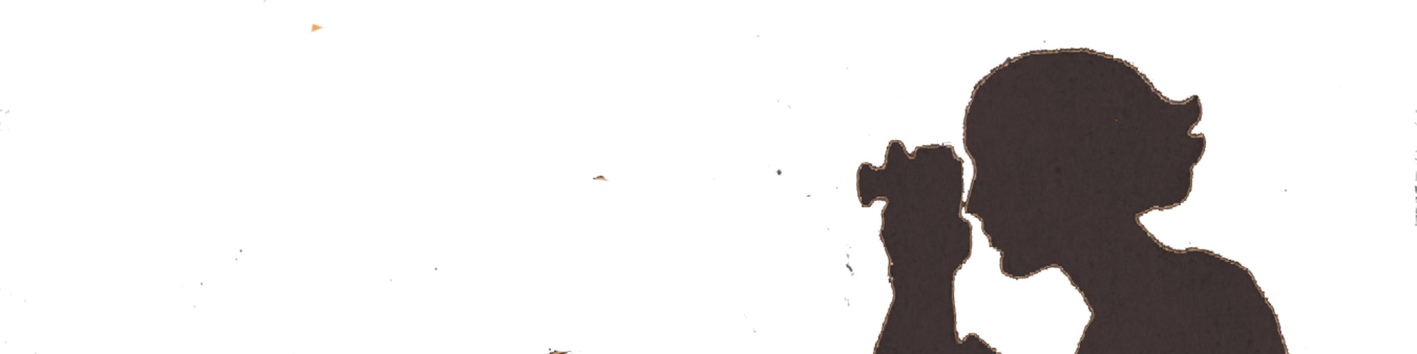 Schwarze Silhouetten von fotografierenden Personen vor weißem Hintergrund